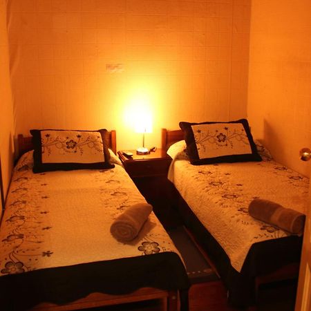 וואלפאראיסו Hostal Fiorenttina מראה חיצוני תמונה