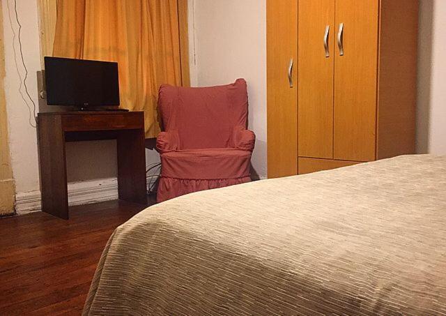 וואלפאראיסו Hostal Fiorenttina מראה חיצוני תמונה