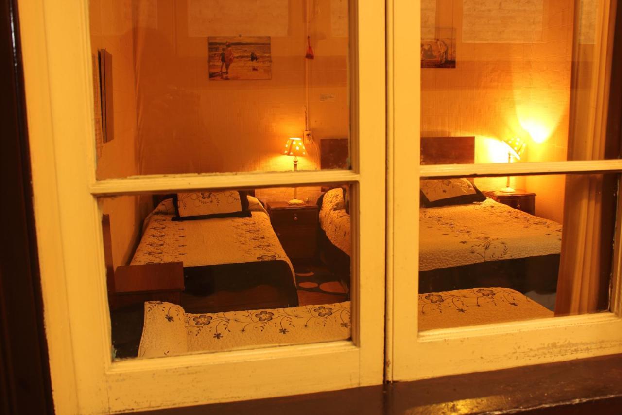 וואלפאראיסו Hostal Fiorenttina מראה חיצוני תמונה